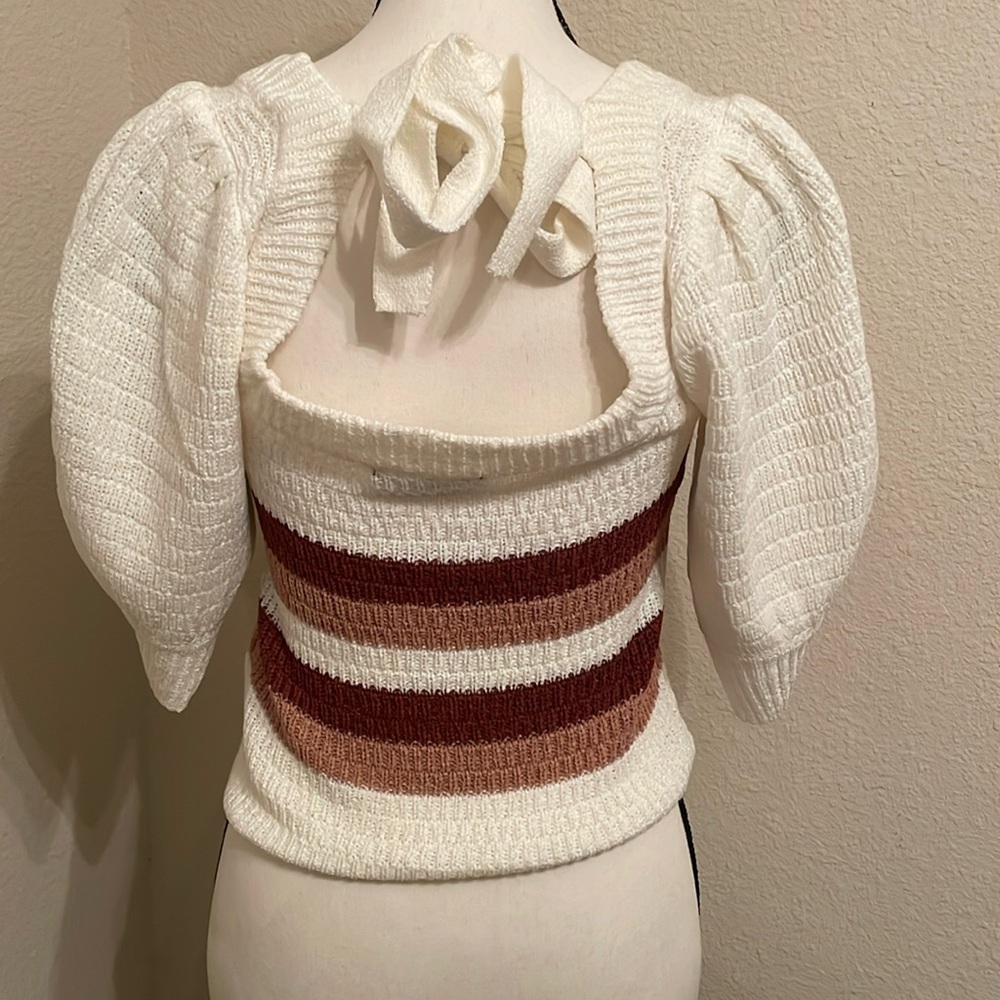Mink Pink sweater. Size Small . NEW without Tags